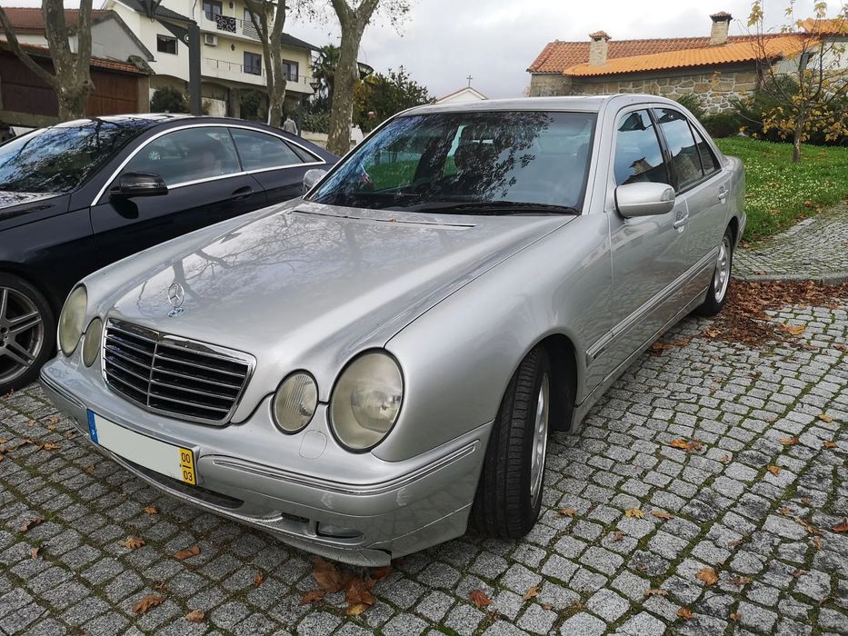 Mercedes-Benz E 220 CDI Avantgarde