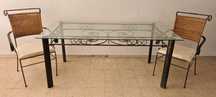 Conjunto de mesa e cadeiras de jardim