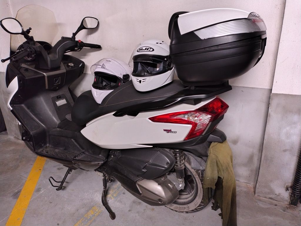 KYMCO Downton ABS Scooter 300 cm3