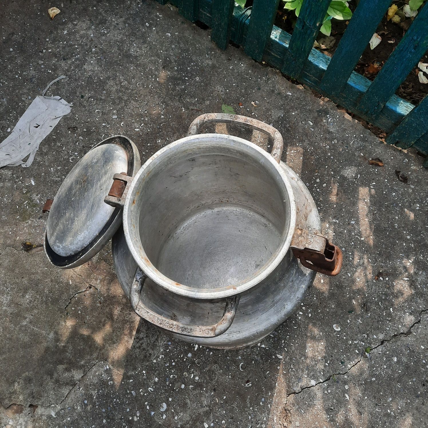 Продам бидон алюминиевый