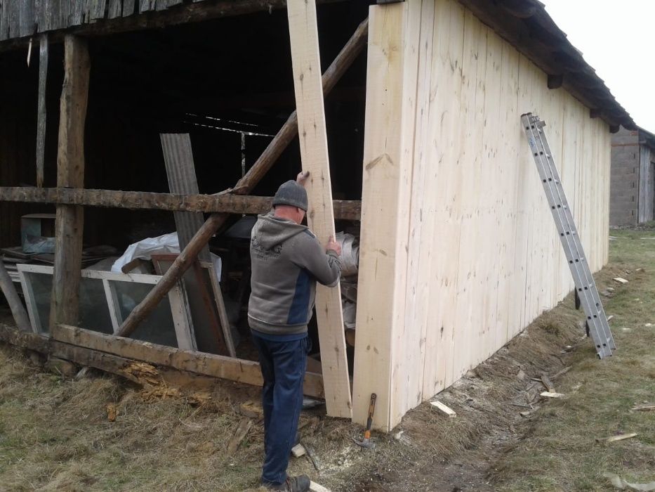 Wymiana desek na stodole, rozbiórka, skup drewna, stare deski