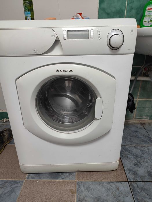 Пральна машина Ariston