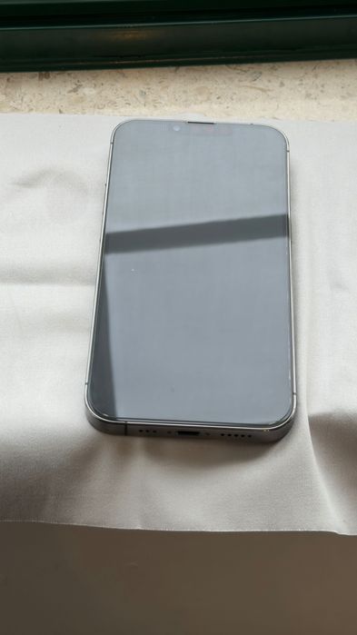 iPhone 13 Pro 256GB – Graphite – Excelente Estado
