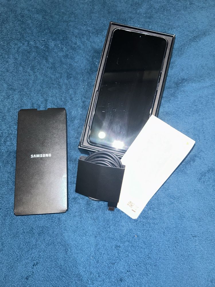 Samsung Glaxy S21 5G. 128GB