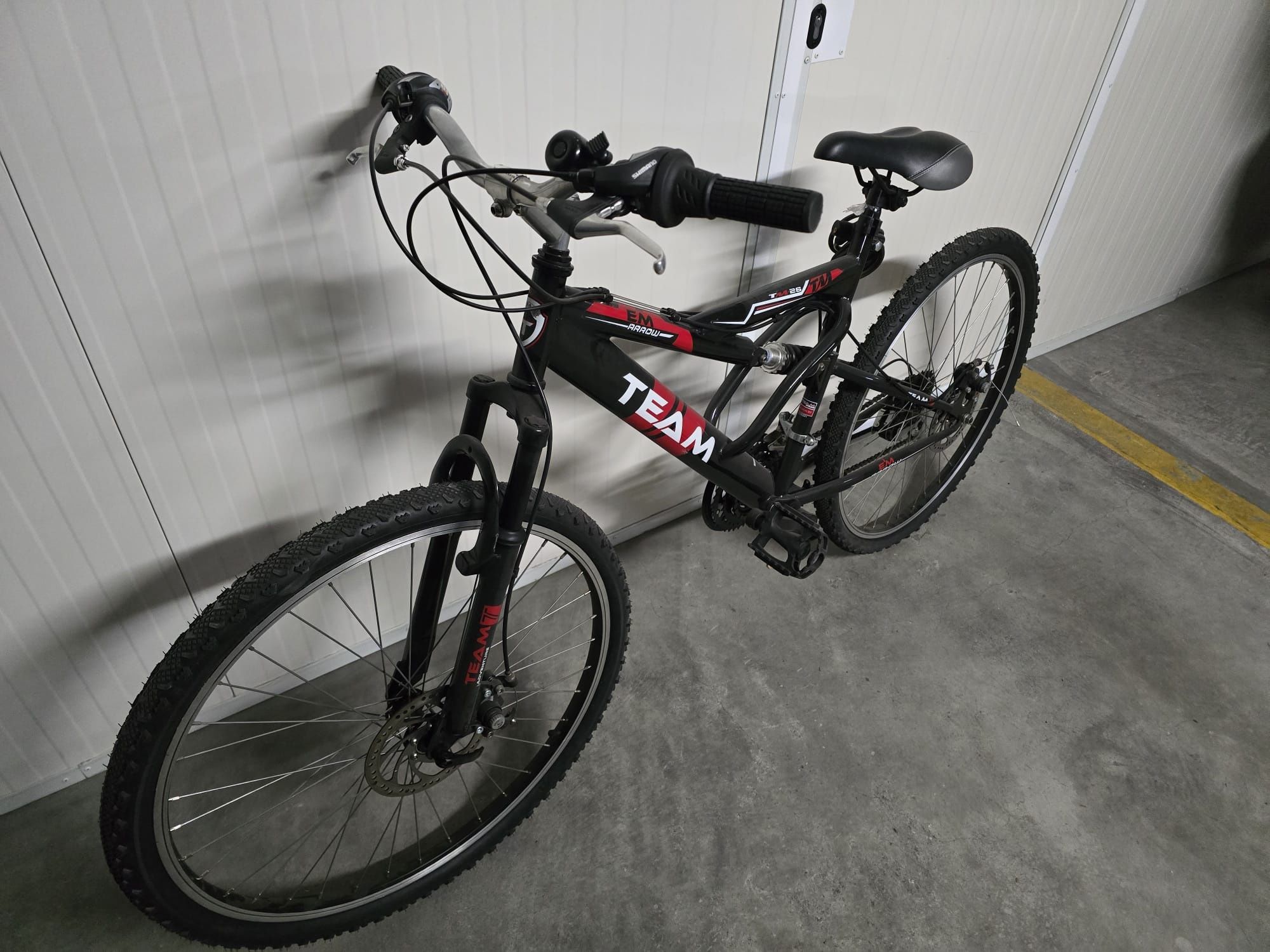 Bicicleta Team como nova