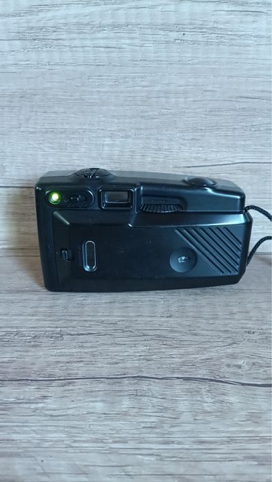 Minolta Freedom 50n, Le Clic Easy Shot 400 плівкова компакт камера