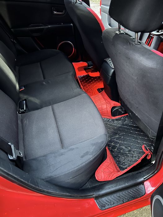 Автомобиль купил, сел и сразу в Карпаты поехал