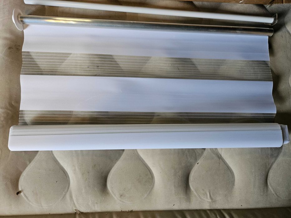 Roleta dzień noc biała 60x120