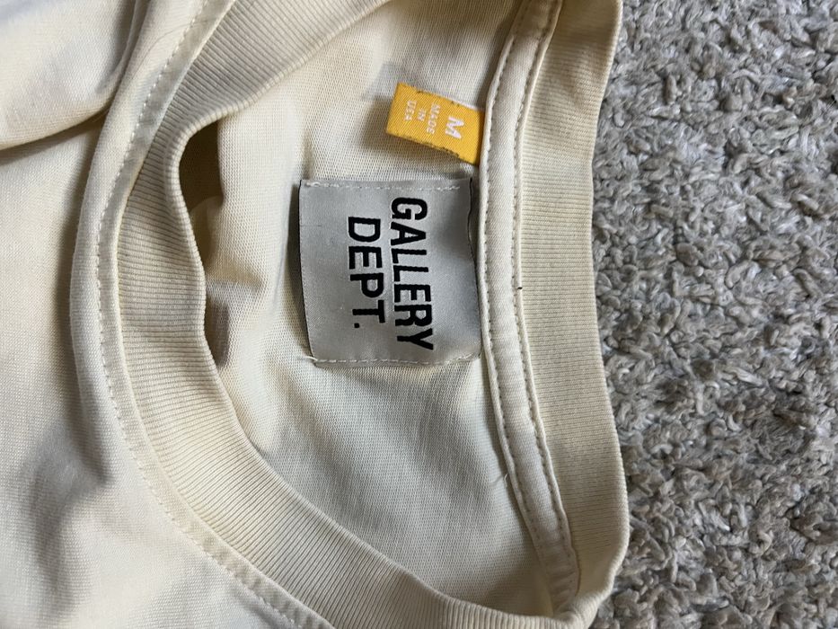 Футболка Gallery Dept