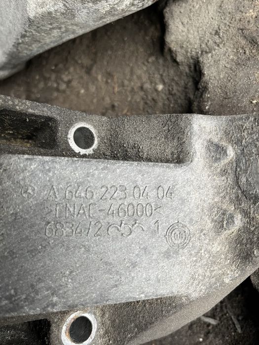 Лапи мотора 646, спрінтер 906