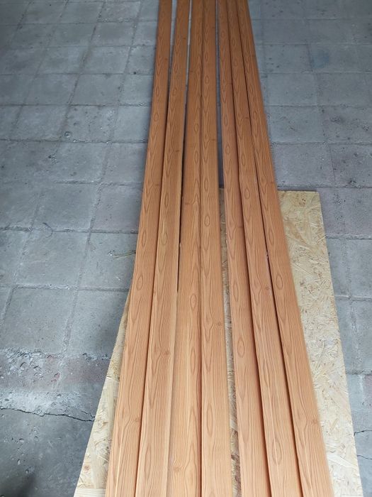 Плинтус Cezar пластиковый новый остаток