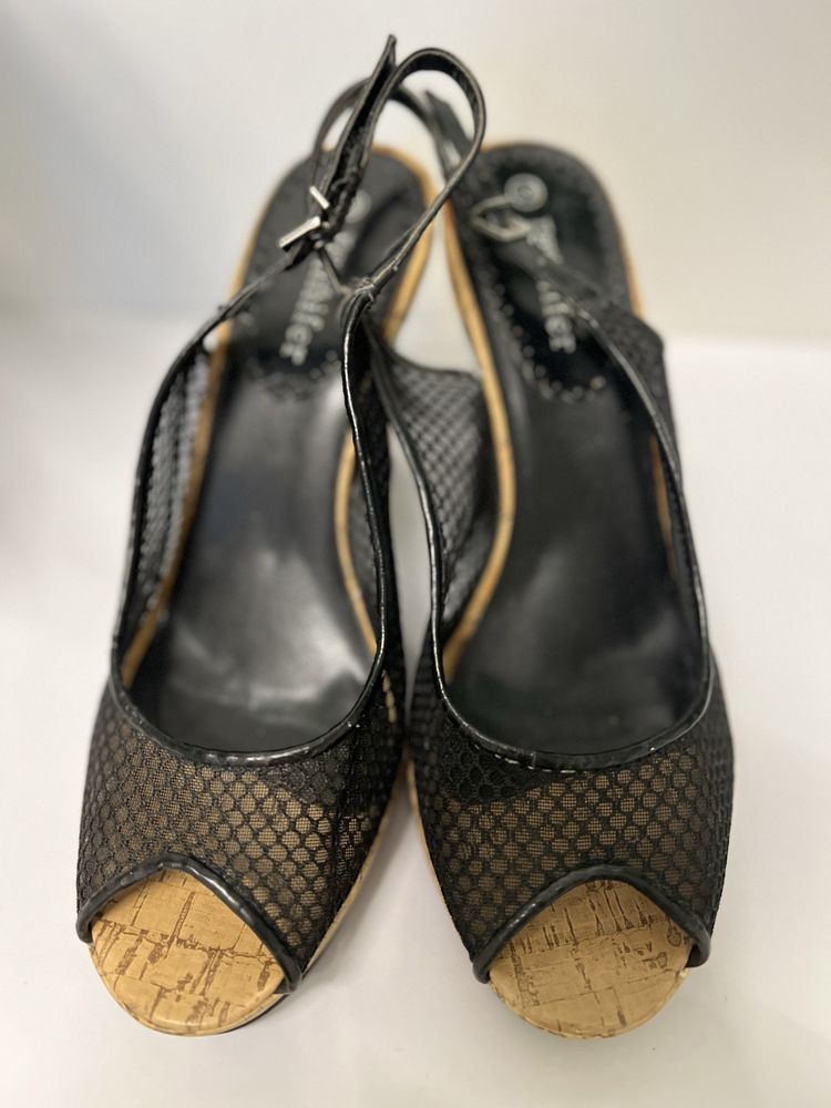 Damskie buty na obcasie rozmiar 39