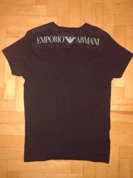 Продам футболку Emporio Armani