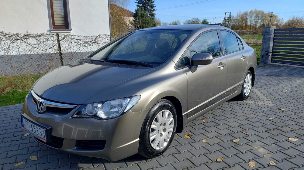 Honda CIvic 1,8 Sedan Gorąco Polecam
