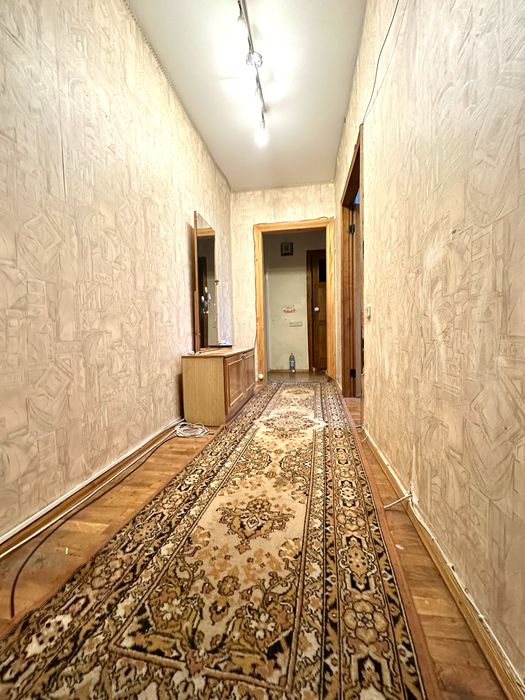 Продам 3 кімнатну квартиру