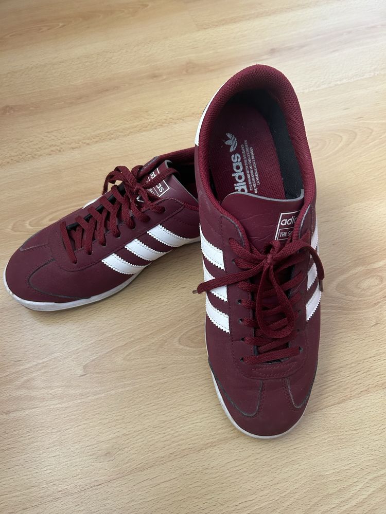 Adidas VL Court 2.0