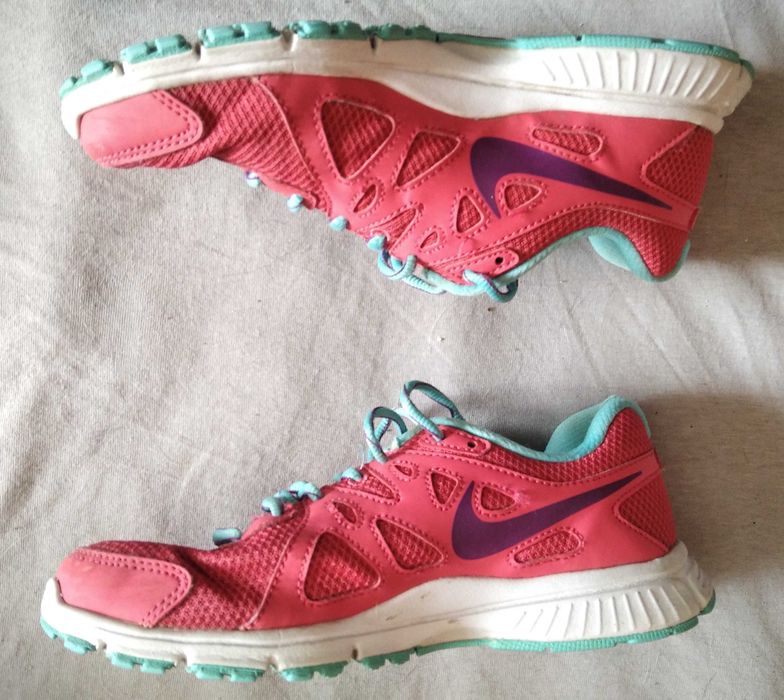 buty Nike 37,5 revolution 2 #32