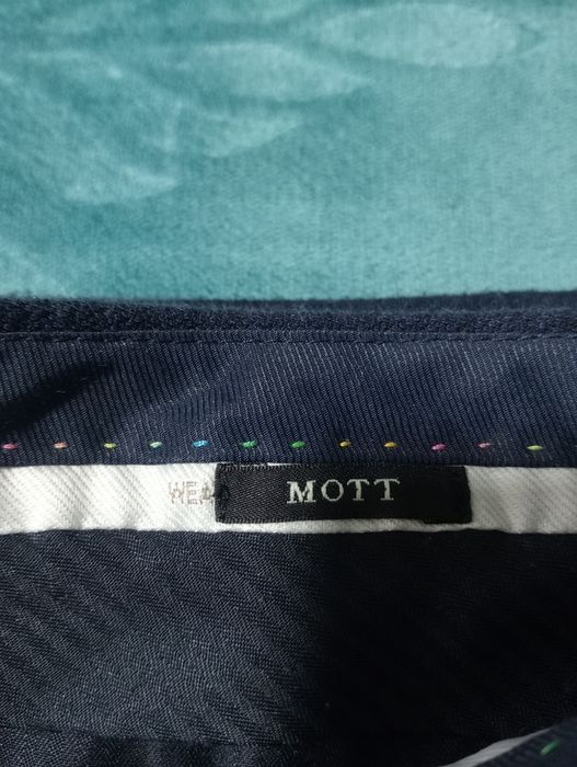 Calças azuis escuras