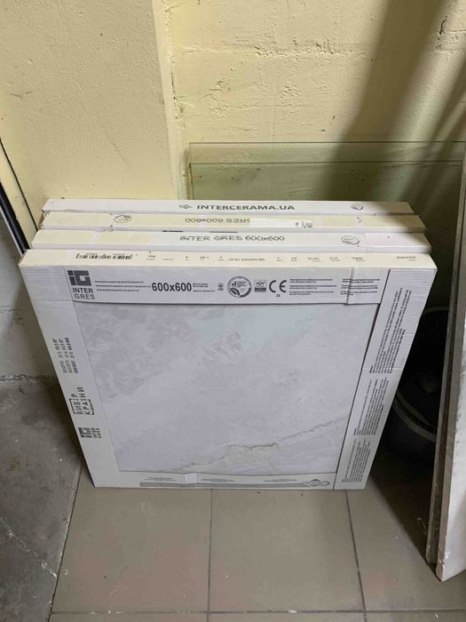 Продам плитку 60*60 INTER GRESS 600*600