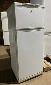 Холодильник Indesit двокамерний з Європи