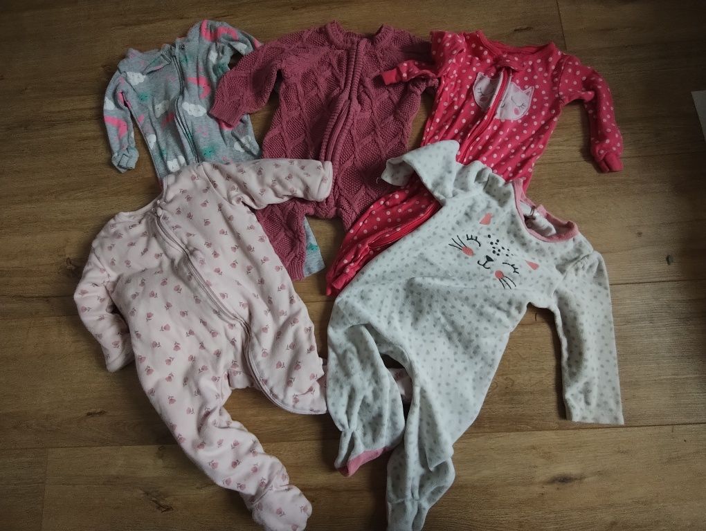 Paka ciuszków dla dziewczynki rozmiar 68
