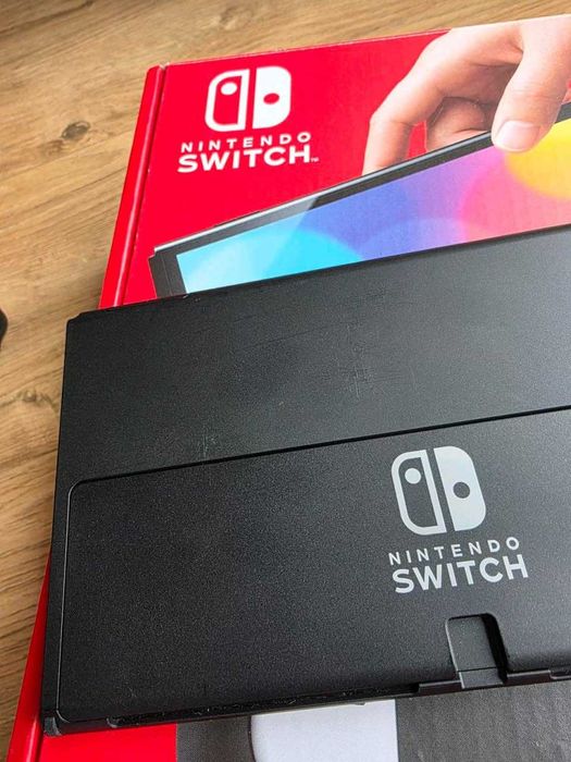 Kosnola Nintendo Switch OLED, świetny stan gwarancja