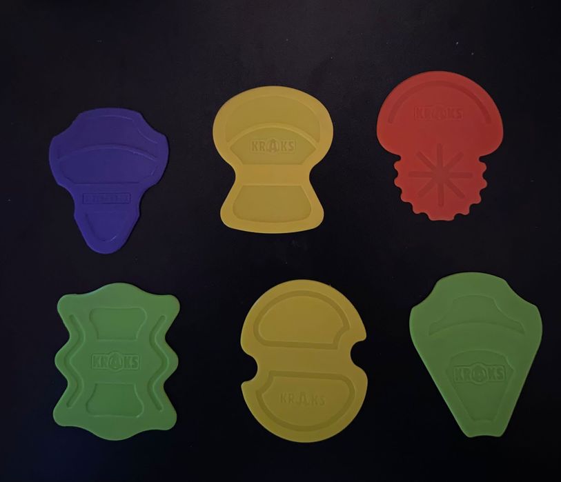 Vendo coleção de tazos invizimals