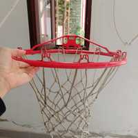 Cesto basketball exterior.