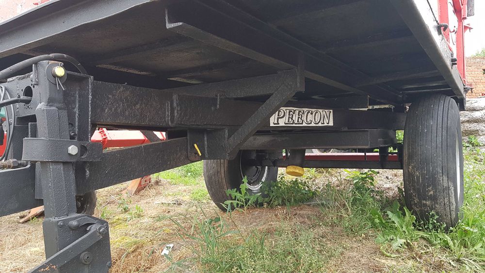 Przyczepa wywrotka 7 tonowa,jednoosiowa,zarejestrowana,transport