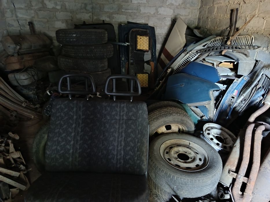 Продам сиденья на Газель