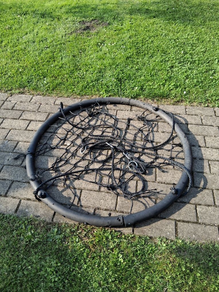 Huśtawka bocianie gniazdo używana