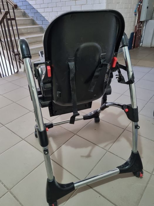 Продам б/в дитячий стілець для годування; детский стульчик для кормлен