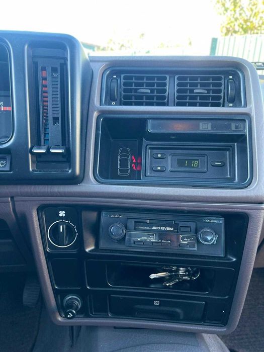 Vendo Ford Sierra 2.0