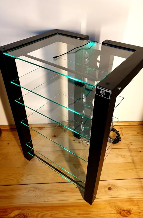 Regał, stojak audio z aluminium i szkła RGB LED - model TEVOR
