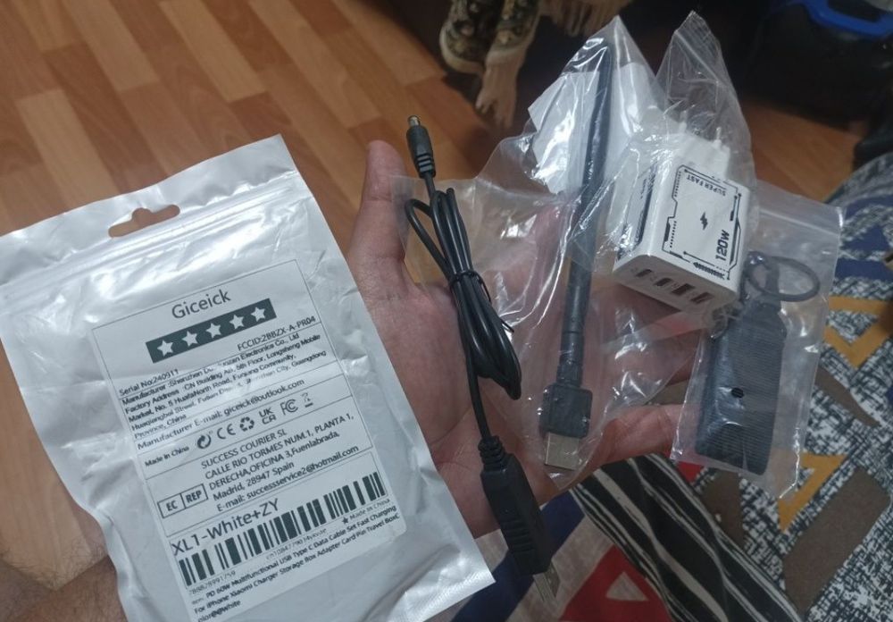 Набір інструментів та аксесуарів для ремонту та техніки (все нове)