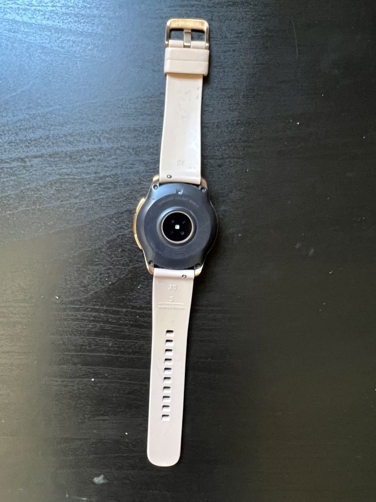 Samsung galaxy smart watch