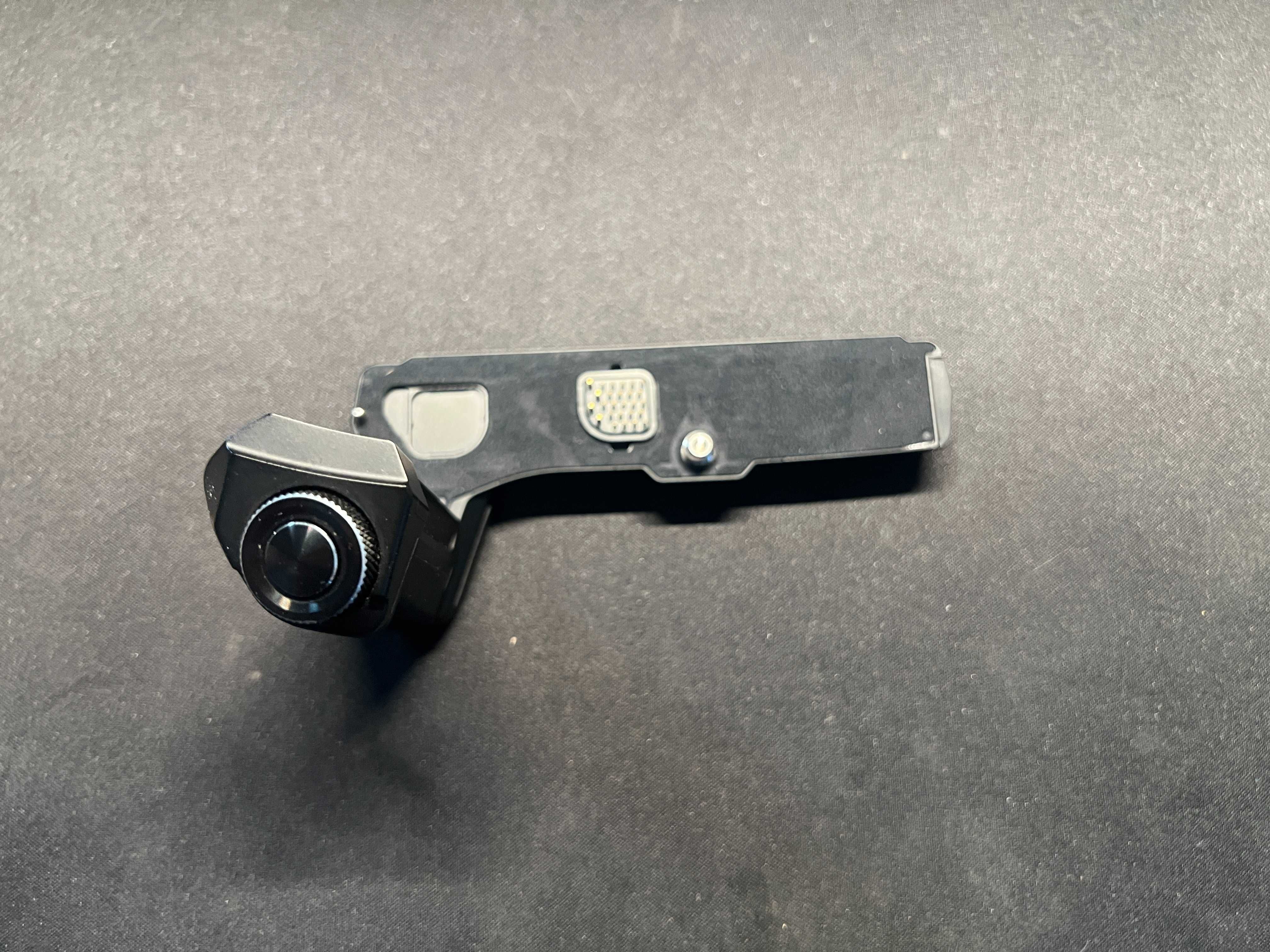grip OLYMPUS HLD-8  do aparatu Olympus E-M5 mark II
