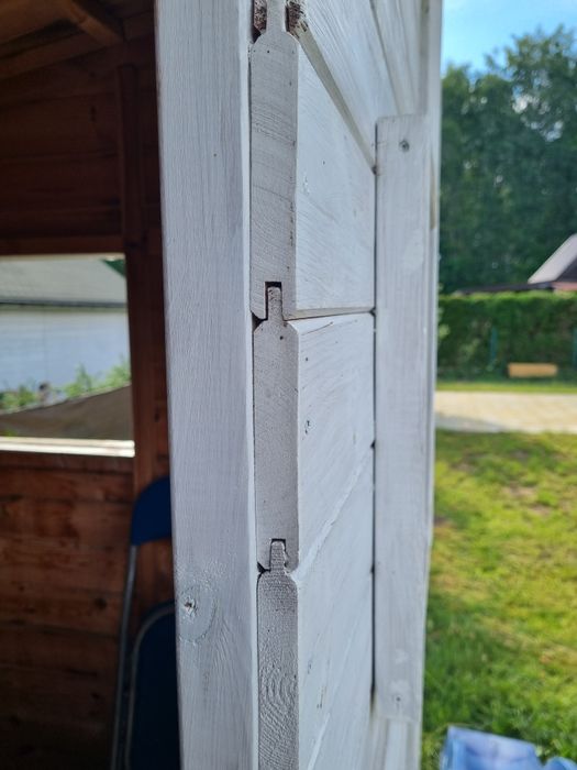 Domek ogrodowy ręcznie robiony dla dzieci zjeżdżalnia ślizg