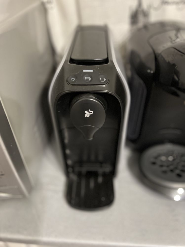 Кавоварки капсульні крапельні Philips, Melitta ,bosch,electrulux