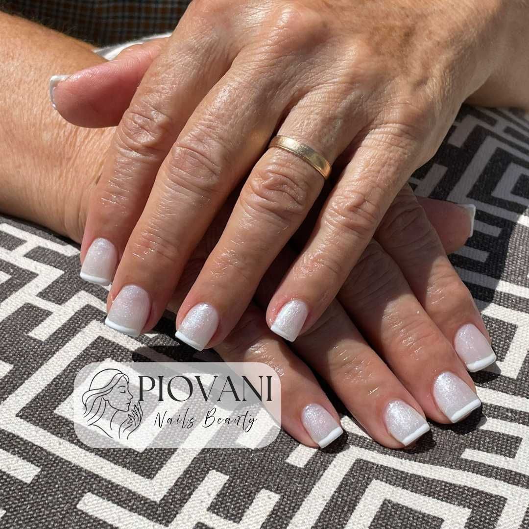 Serviço de Manicure e Pedicure - Unhas de Gel