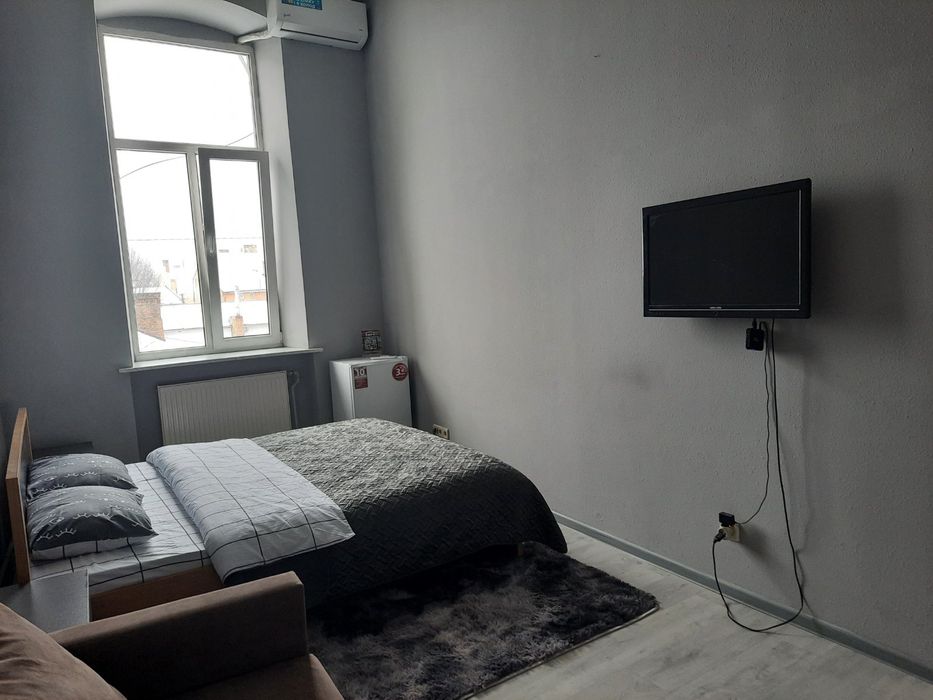 Вільно/Готель MONO/Героїв Майдану 54, Центр р-н Парк Шевченка 800 грн.