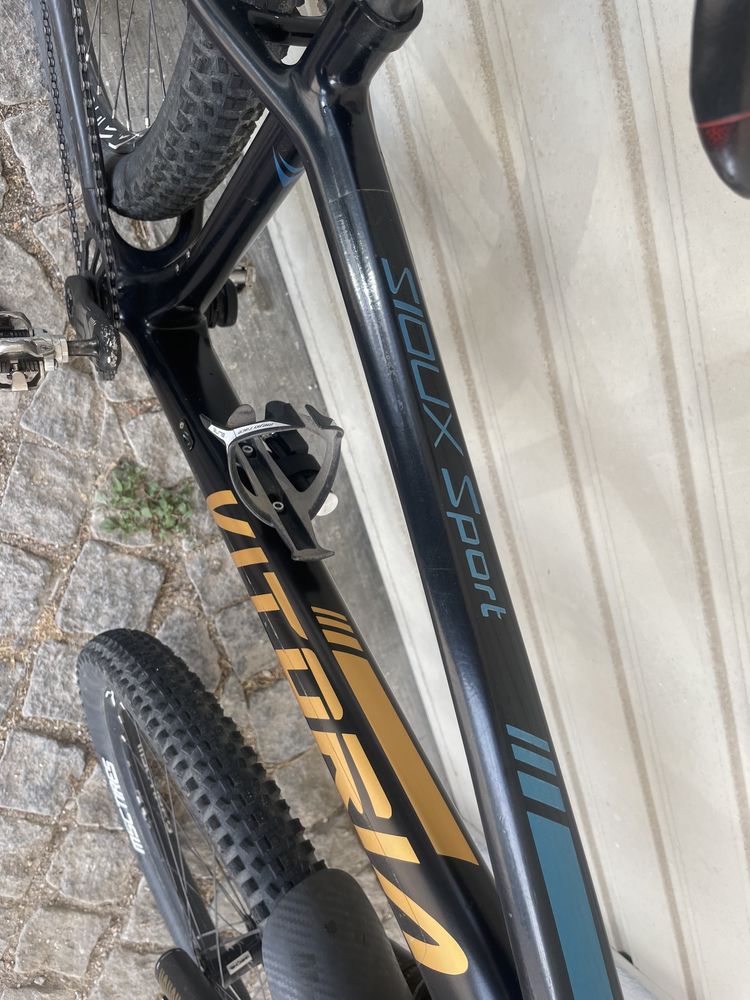 Vitoria Sioux Sport Carbono