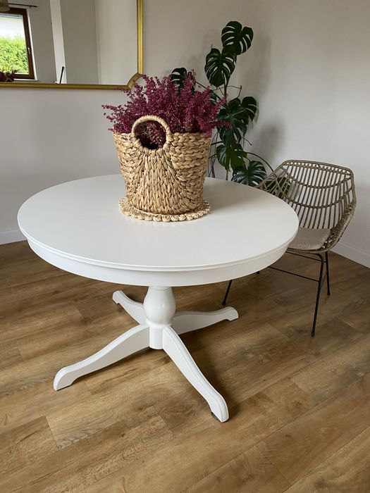 bialy stol ikea okragly owalny