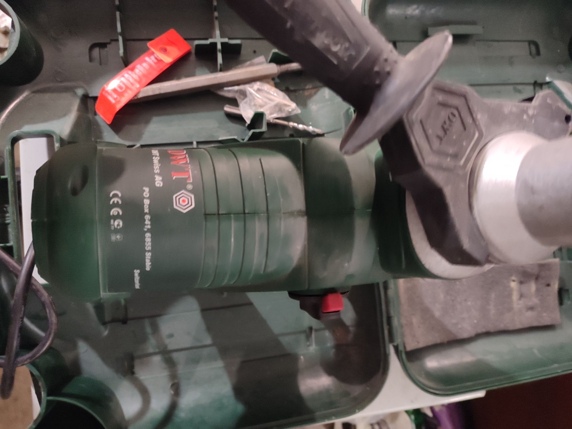 Продам перфоратор DWT HAMMER ВН-850 BMC