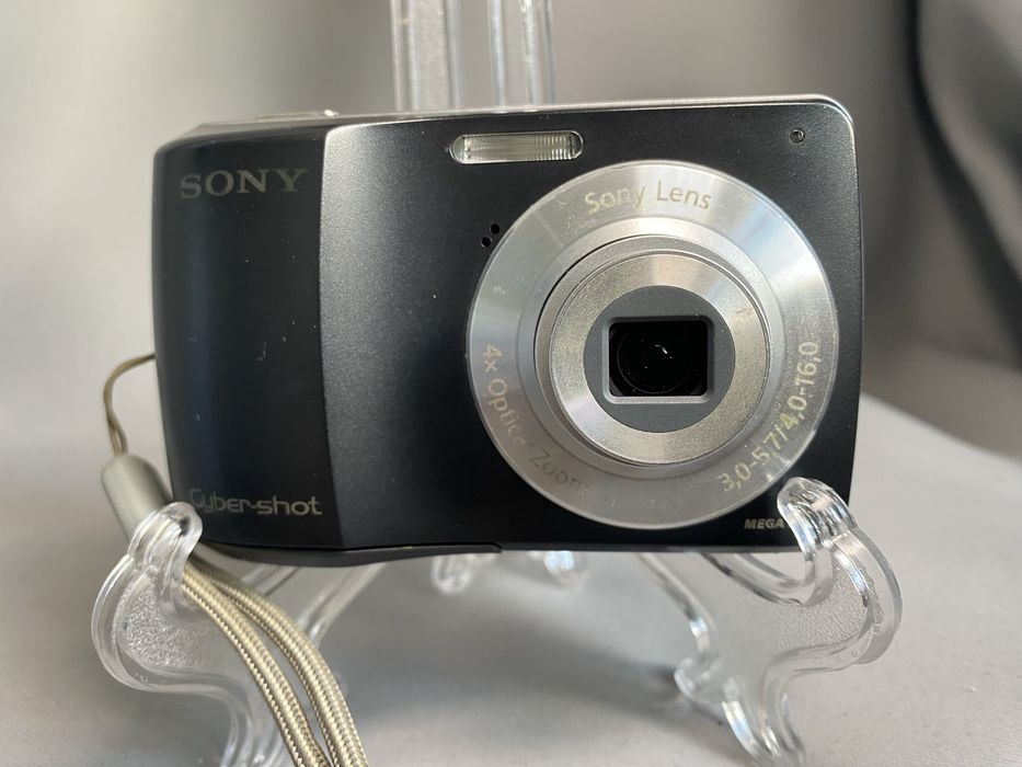 Цифровий фотоапарат SONY Cyber-Shot DSC-S3000