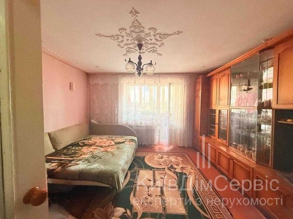 продам квартиру Бровари парк Перемоги Грушевського 3А