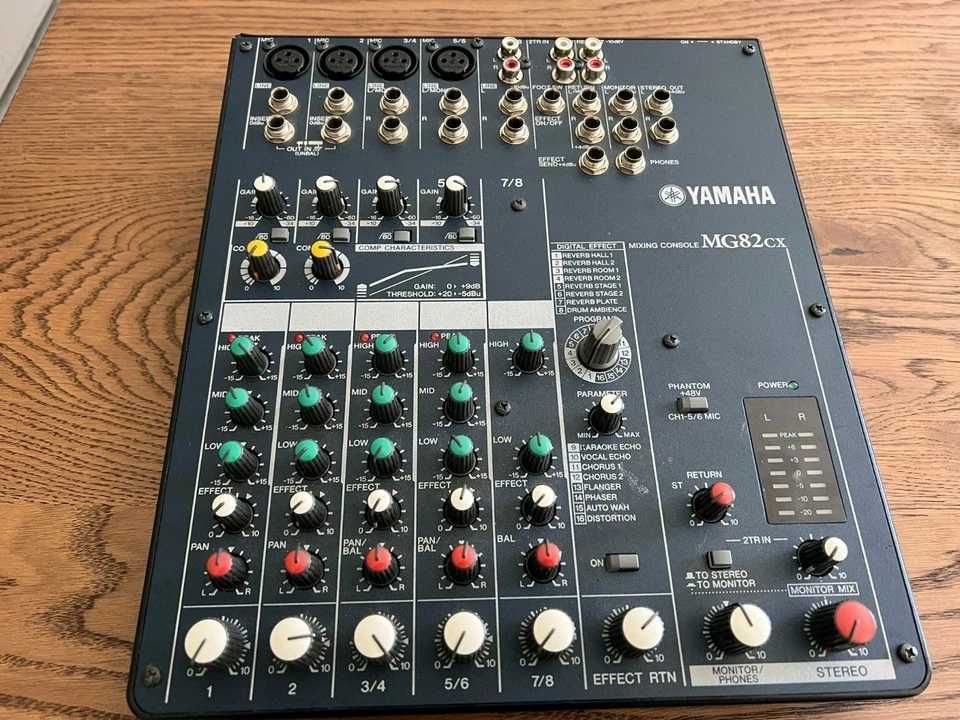 Mesa de Mistura Yamaha MG82CX Profissional DJ Bom estado