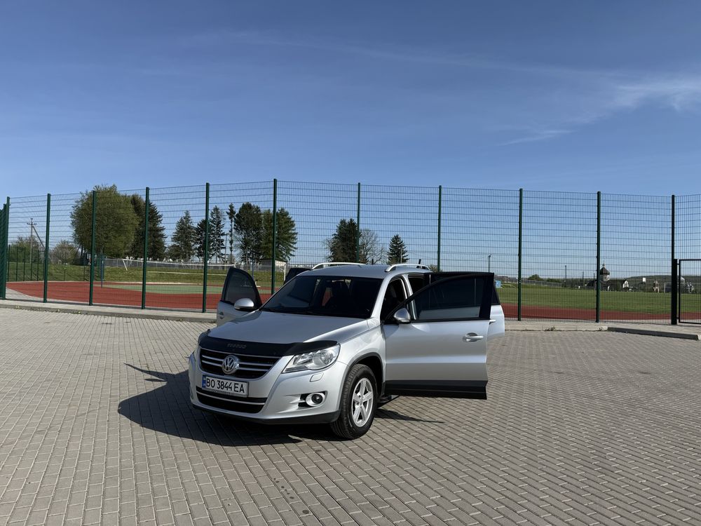 Продам своє власне авто
