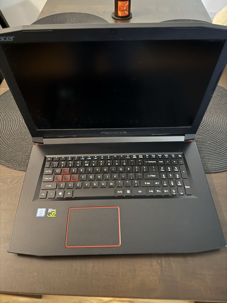 Laptop Acer Predator PH317