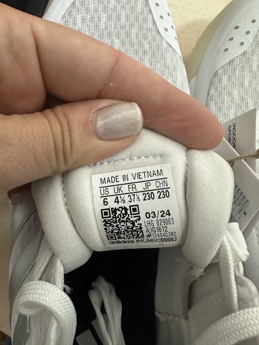 Розпродаж Adidas Crazyflight 5, знижка на деякі розміри!23 см (37 1/3)